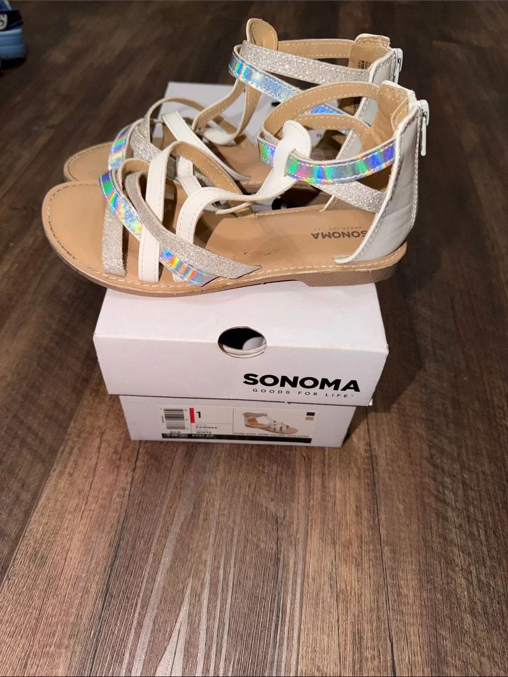 Girls Sonoma Fawnaa White Sandals size 1